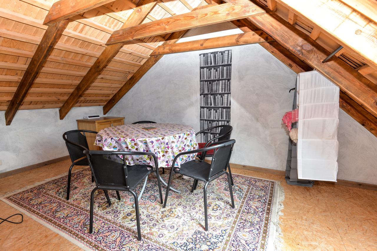 Jurgi Apartment Папе Екстериор снимка