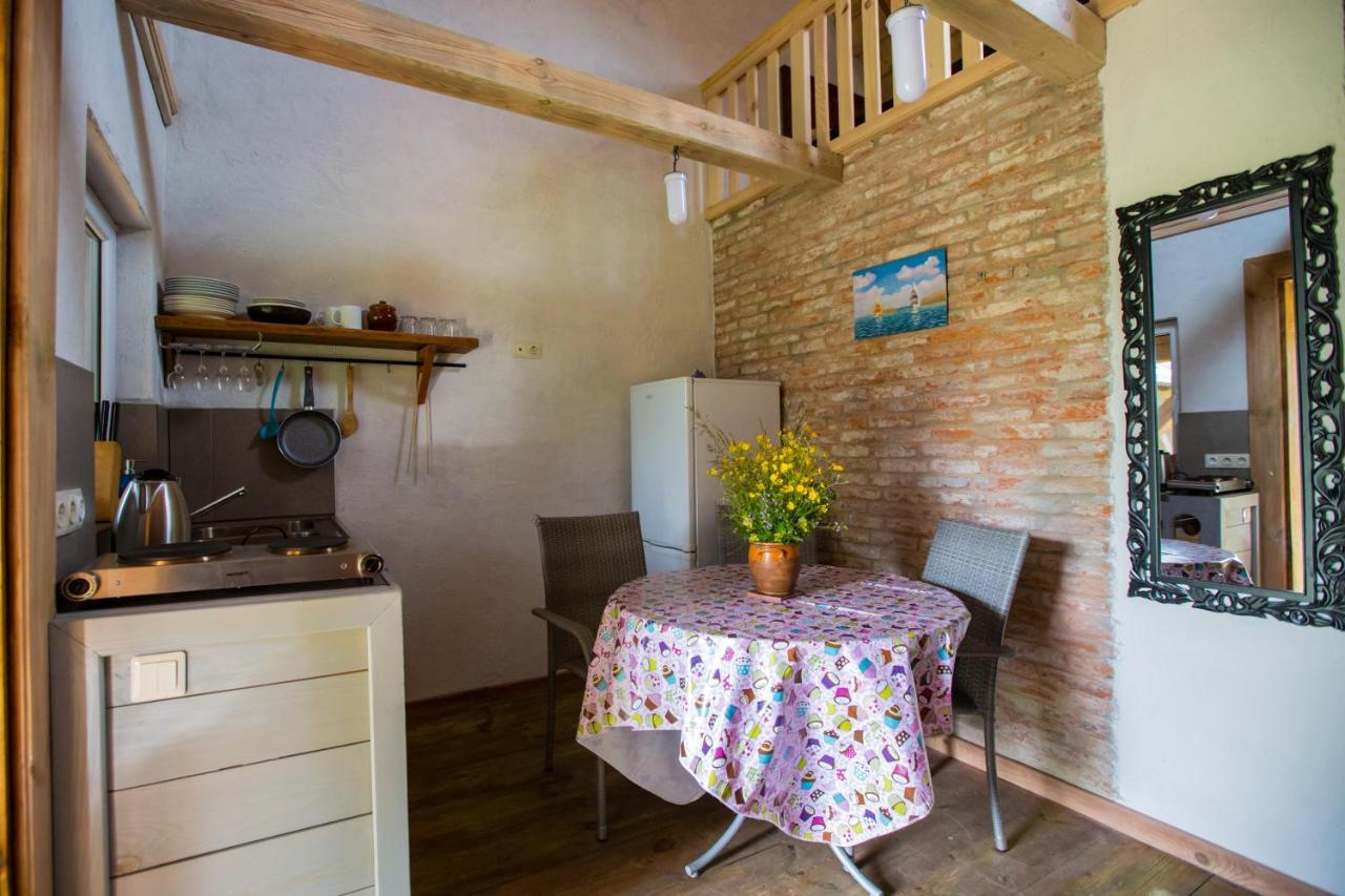 Jurgi Apartment Папе Екстериор снимка